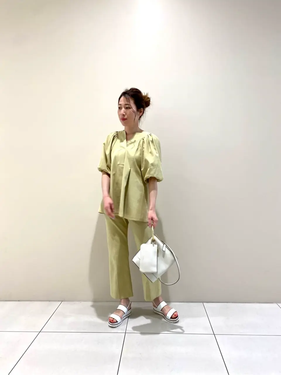 GRACE CONTINENTAL The Banquet 泉　智子 コーディネート画像