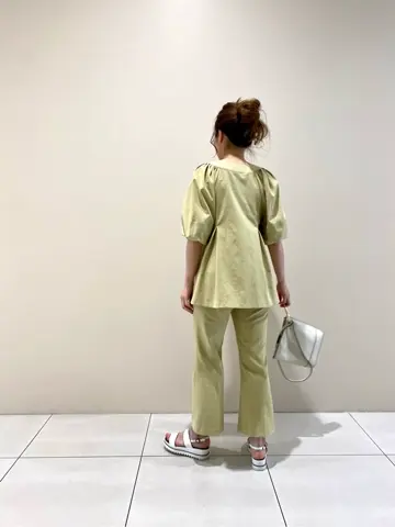 GRACE CONTINENTAL The Banquet 泉　智子 コーディネート画像