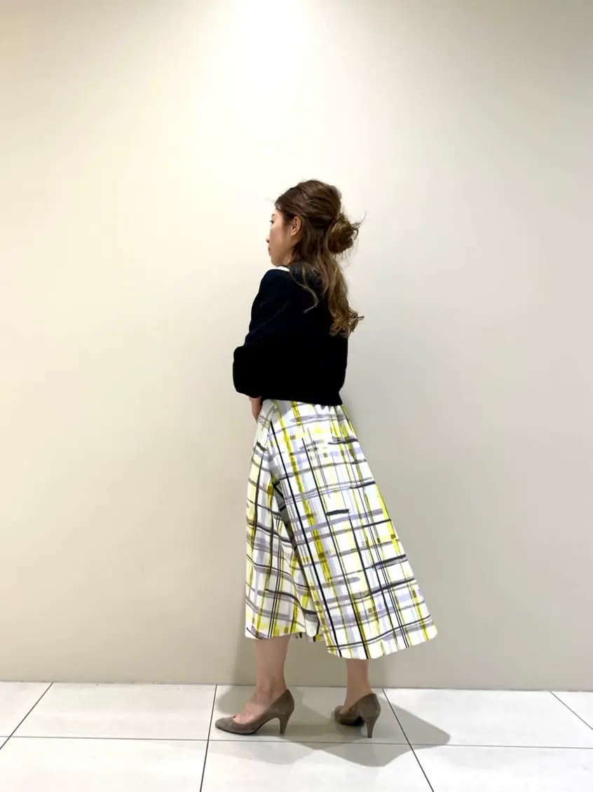 GRACE CONTINENTAL The Banquet 泉　智子 コーディネート画像