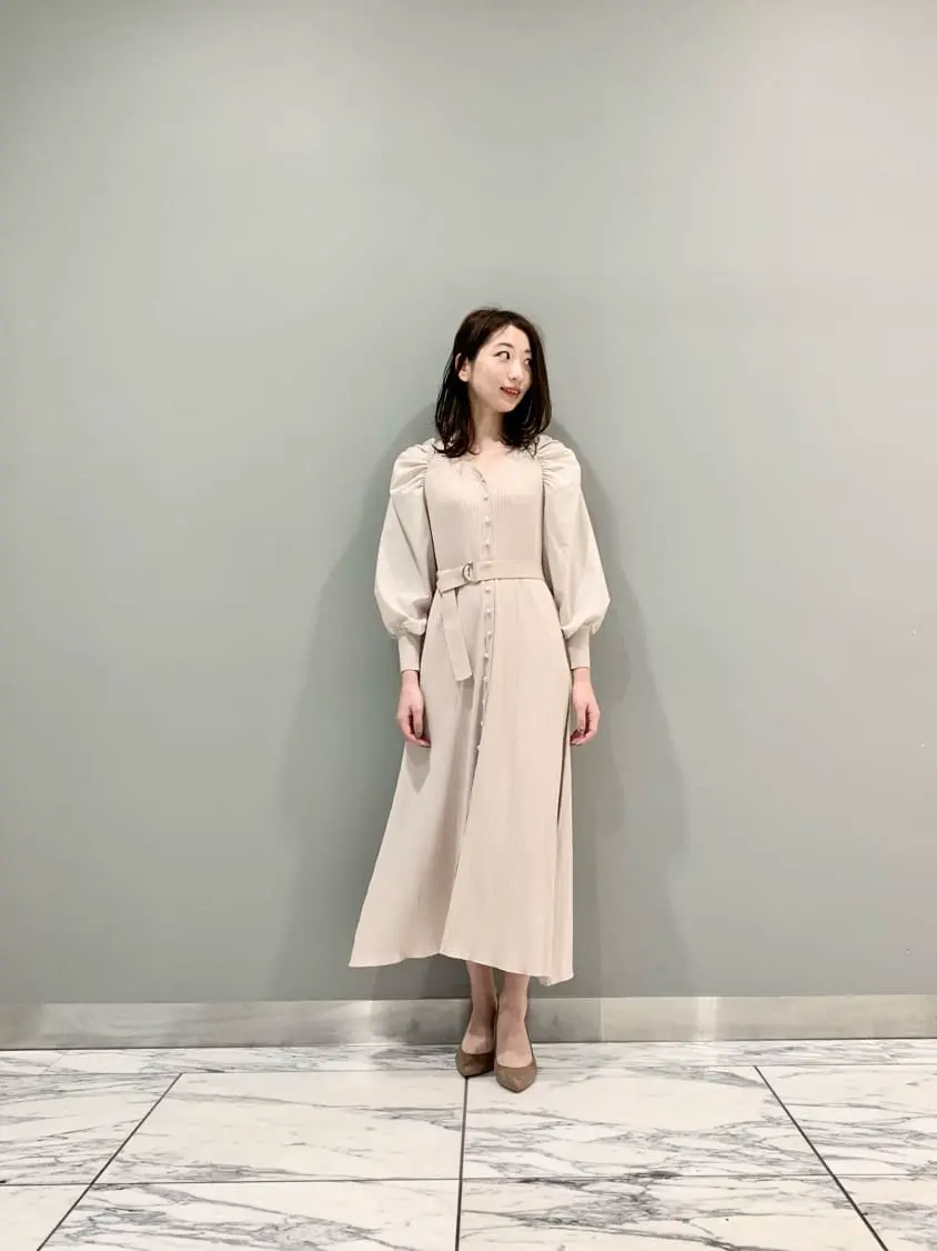 GRACE CONTINENTAL The Banquet eri コーディネート画像