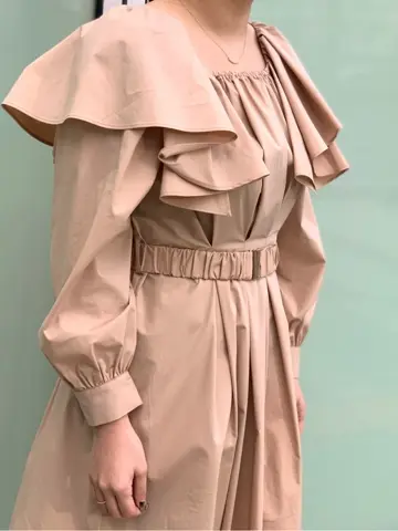 GRACE CONTINENTAL The Banquet 日笠　雅 コーディネート画像