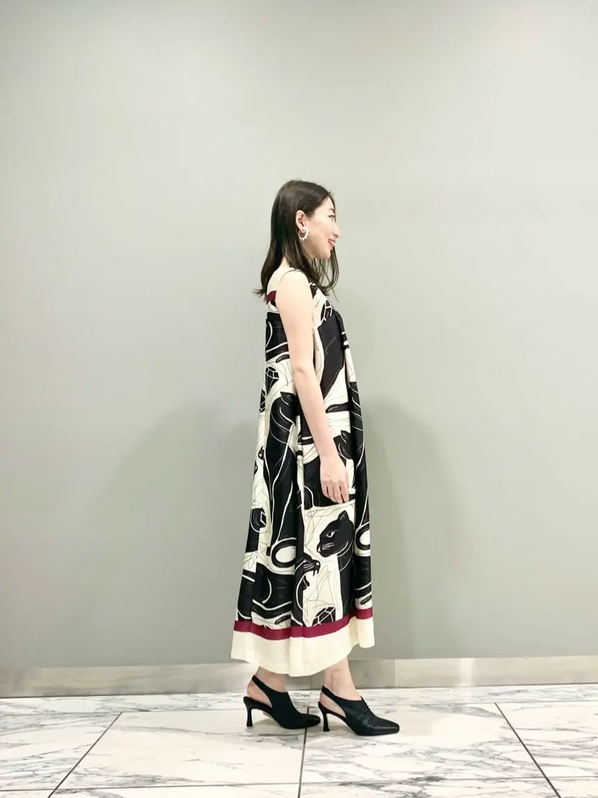 GRACE CONTINENTAL The Banquet eri コーディネート画像