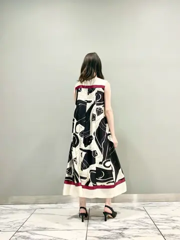 GRACE CONTINENTAL The Banquet eri コーディネート画像