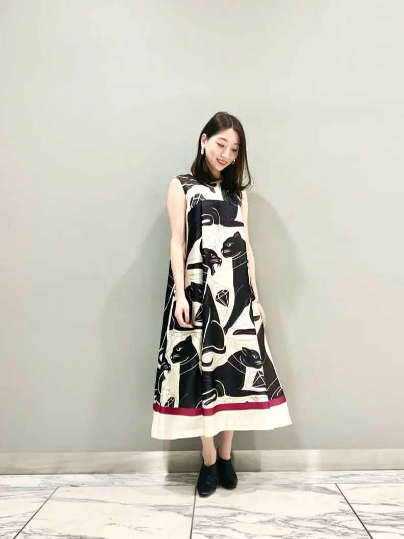 GRACE CONTINENTAL The Banquet eri コーディネート画像