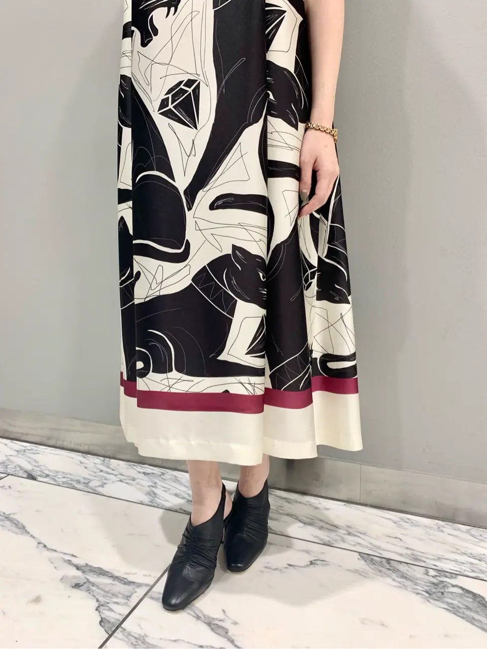 GRACE CONTINENTAL The Banquet eri コーディネート画像