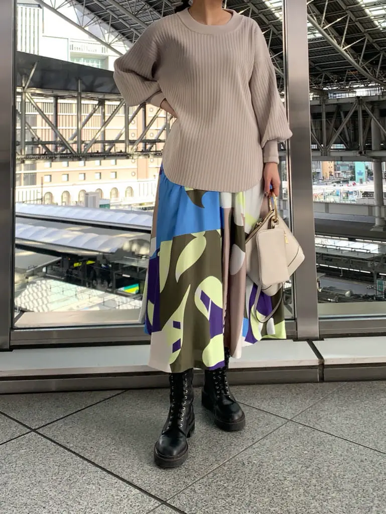 GRACE CONTINENTAL The Banquet 日笠　雅 コーディネート画像