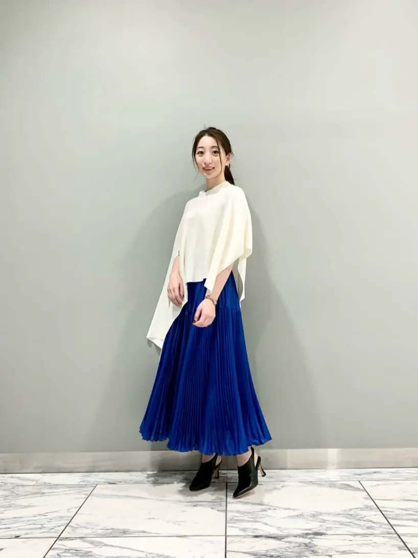 GRACE CONTINENTAL The Banquet eri コーディネート画像