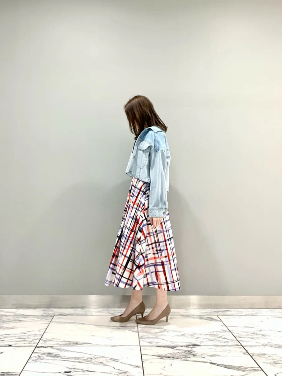 GRACE CONTINENTAL The Banquet eri コーディネート画像