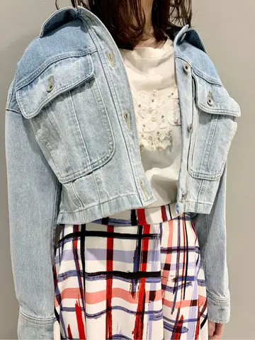 GRACE CONTINENTAL The Banquet eri コーディネート画像