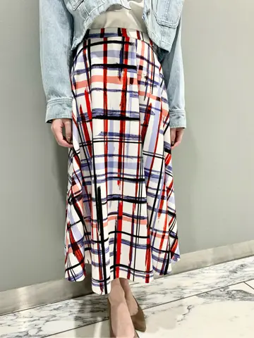 GRACE CONTINENTAL The Banquet eri コーディネート画像