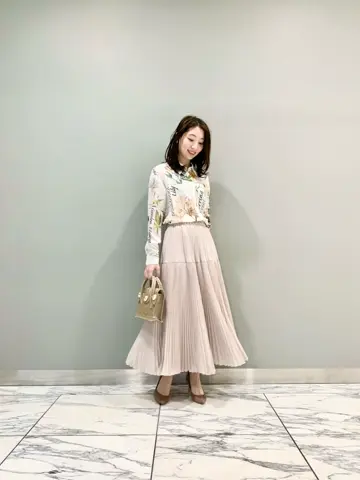 GRACE CONTINENTAL The Banquet eri コーディネート画像