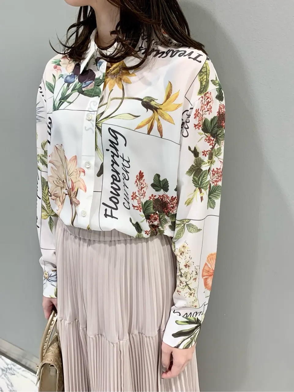 GRACE CONTINENTAL The Banquet eri コーディネート画像