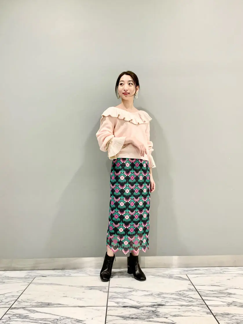 GRACE CONTINENTAL The Banquet eri コーディネート画像