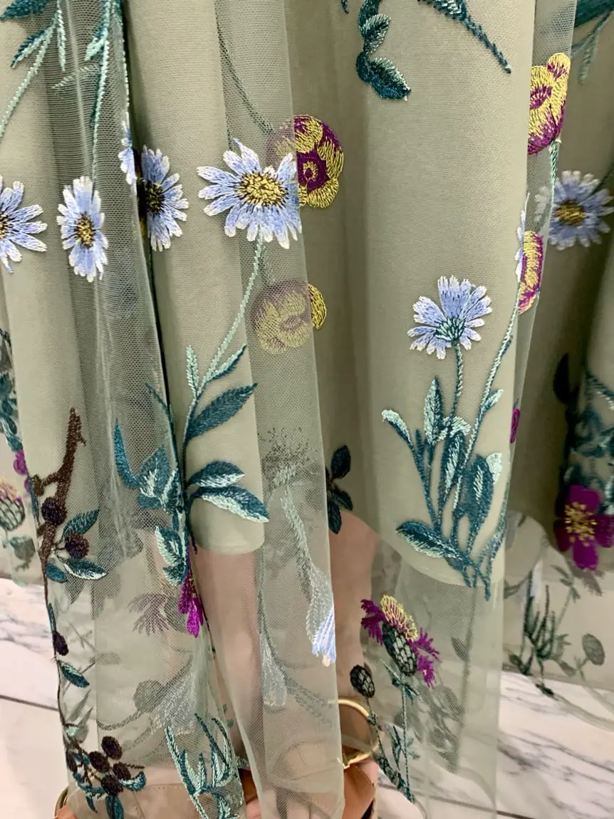 GRACE CONTINENTAL The Banquet eri コーディネート画像