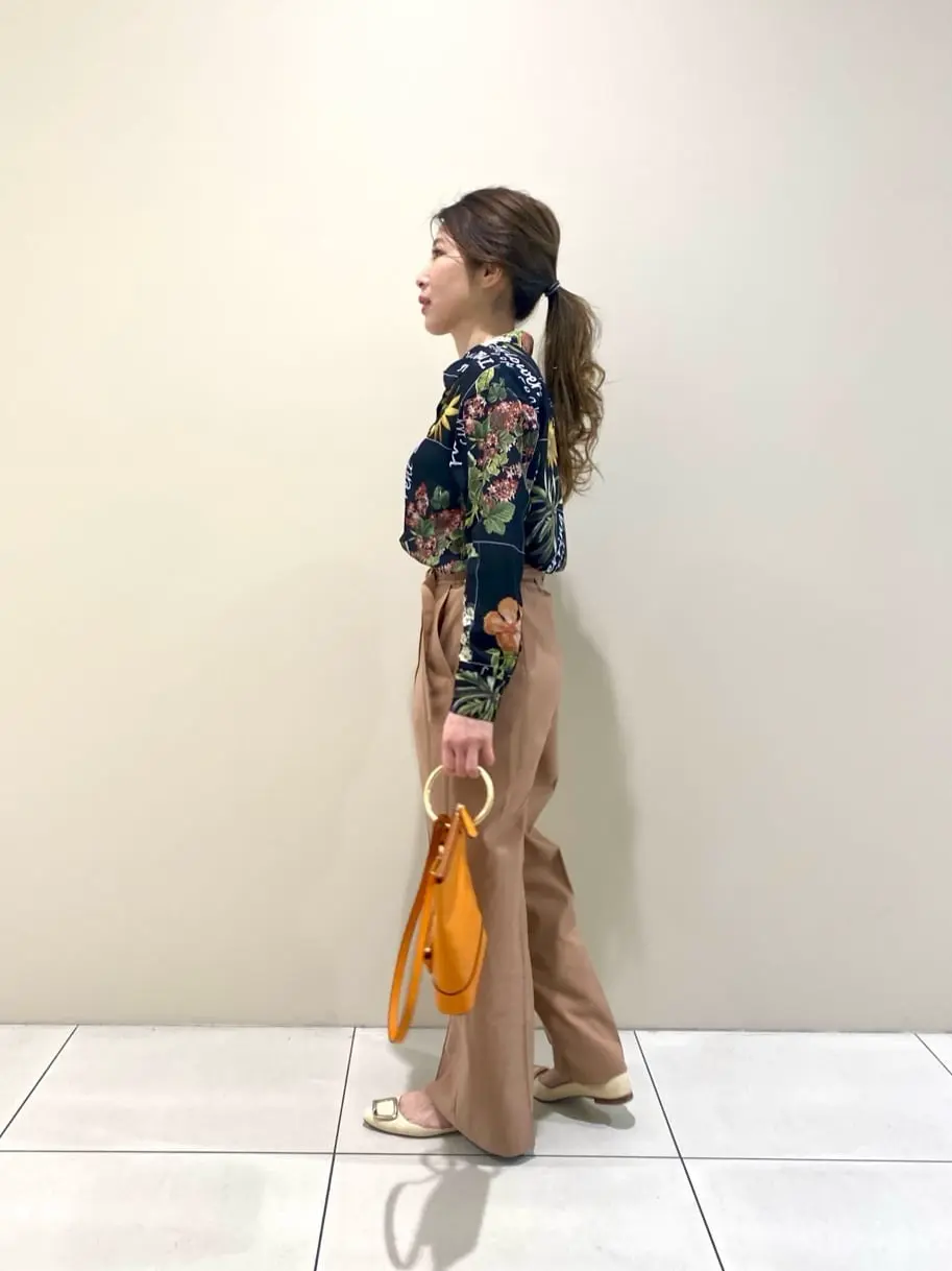 GRACE CONTINENTAL The Banquet 泉　智子 コーディネート画像