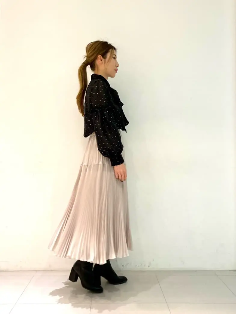 GRACE CONTINENTAL The Banquet 泉　智子 コーディネート画像