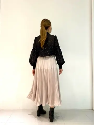 GRACE CONTINENTAL The Banquet 泉　智子 コーディネート画像