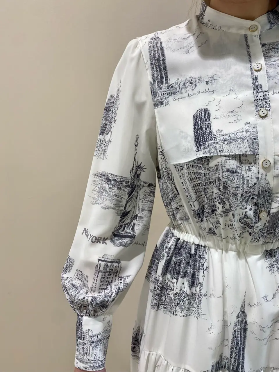 GRACE CONTINENTAL The Banquet 泉　智子 コーディネート画像