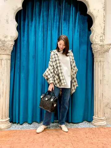 GRACE CONTINENTAL The Banquet eri コーディネート画像