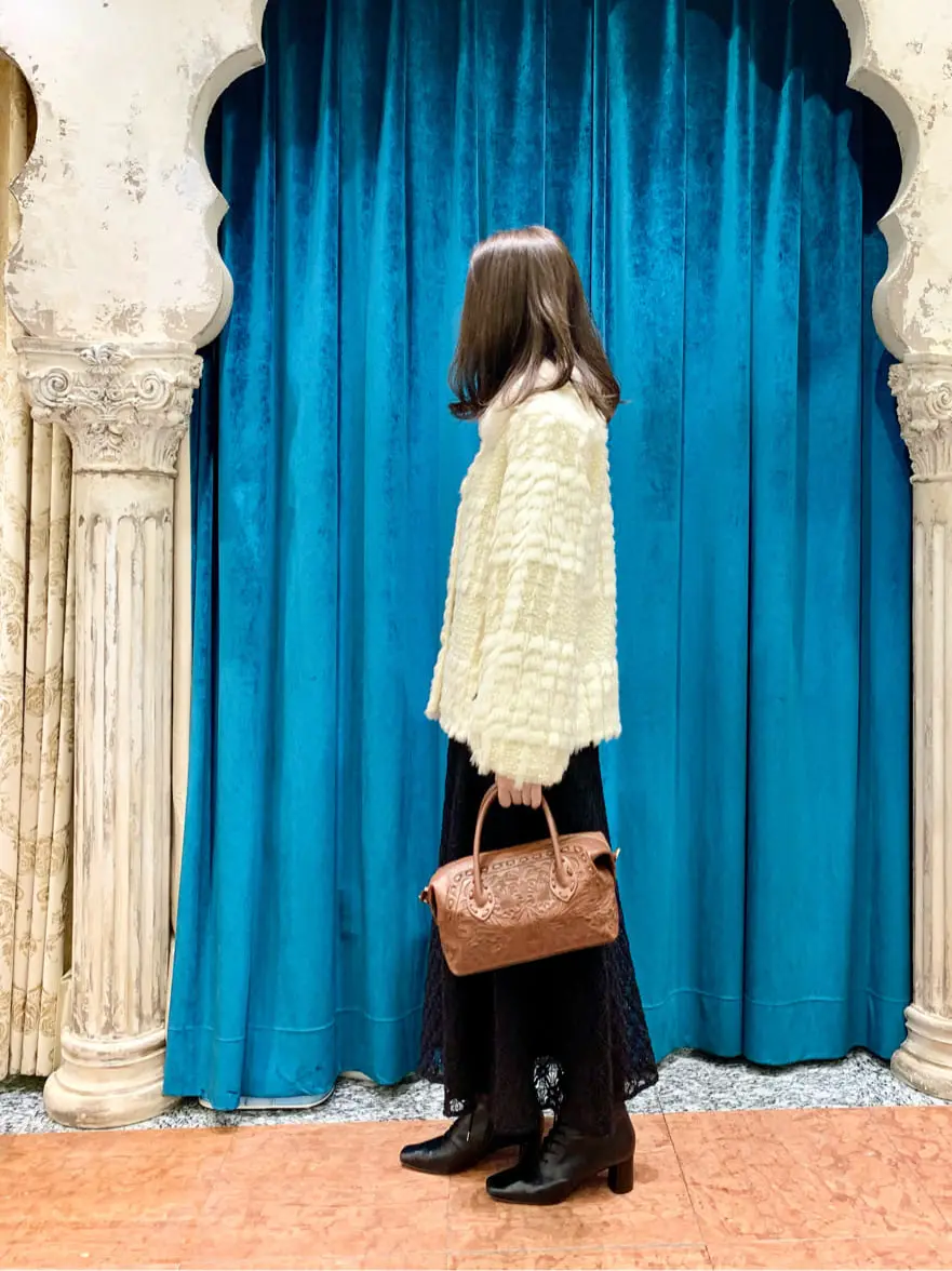 GRACE CONTINENTAL The Banquet eri コーディネート画像