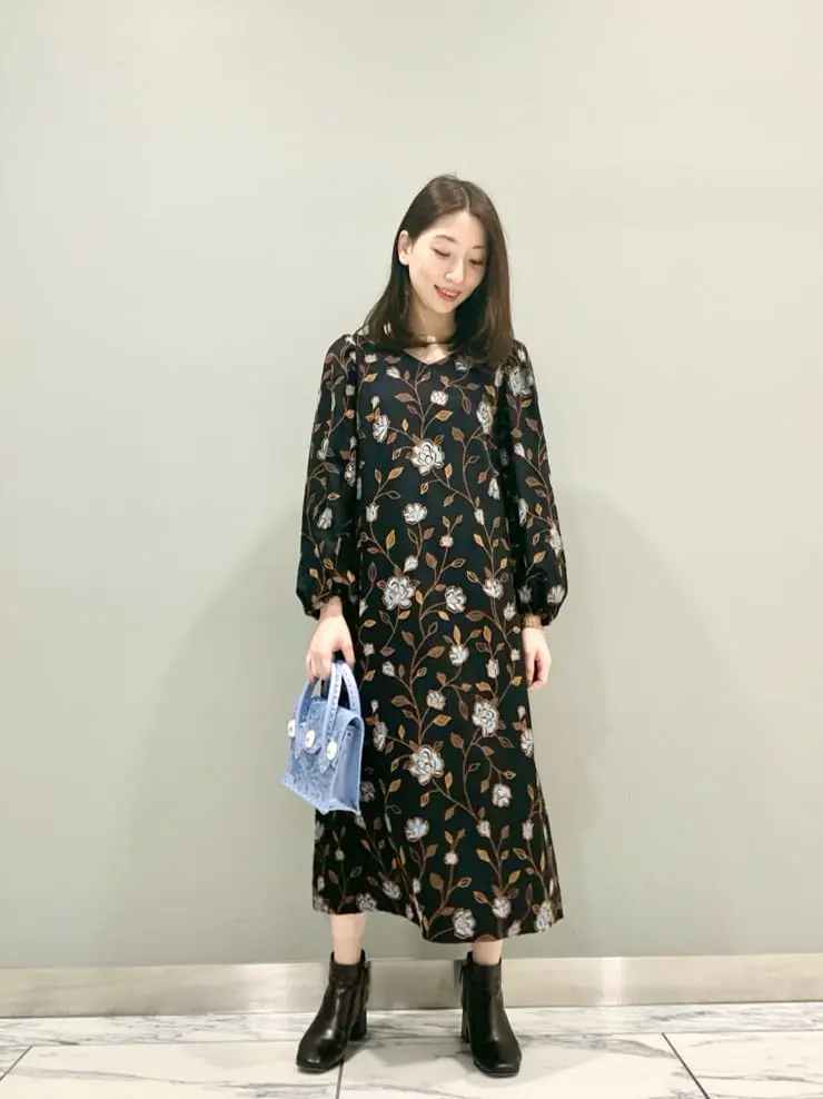 GRACE CONTINENTAL The Banquet eri コーディネート画像