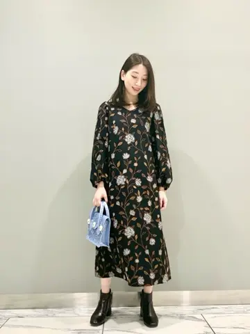 GRACE CONTINENTAL The Banquet eri コーディネート画像