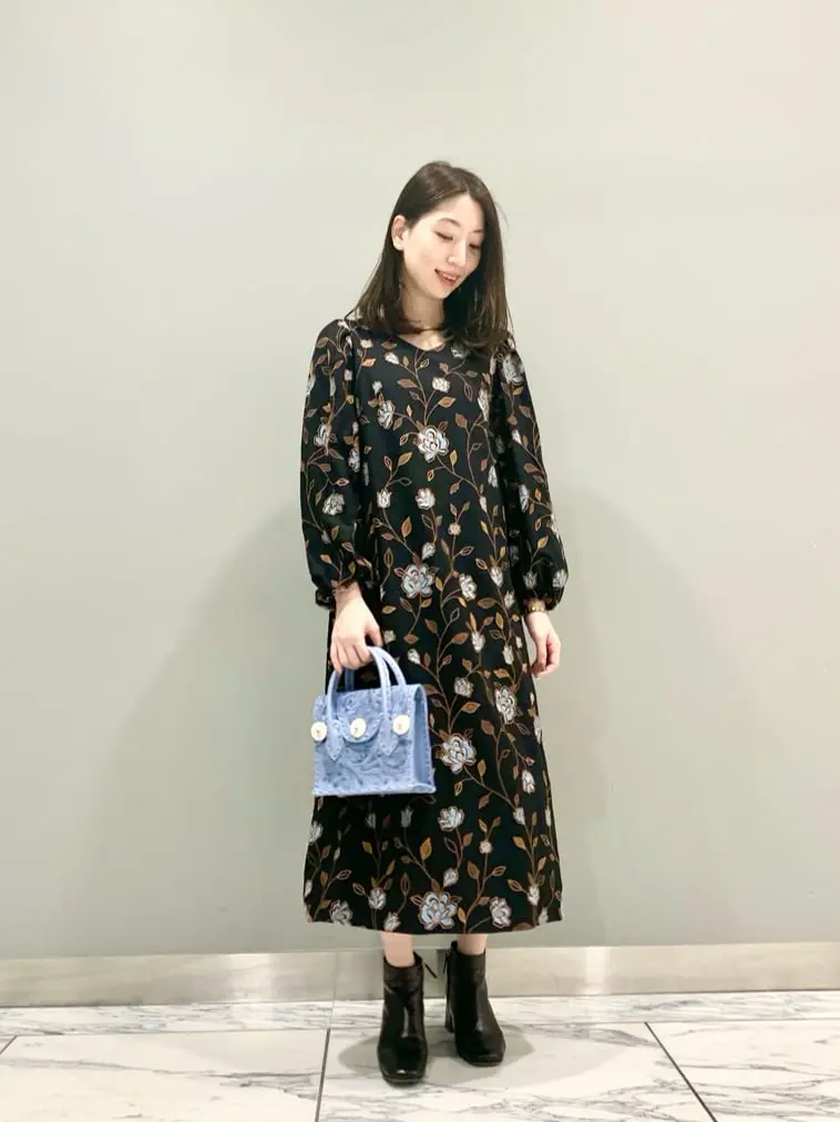 GRACE CONTINENTAL The Banquet eri コーディネート画像