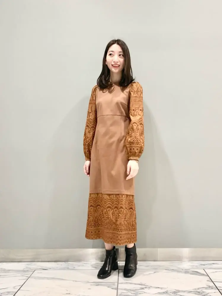 GRACE CONTINENTAL The Banquet eri コーディネート画像