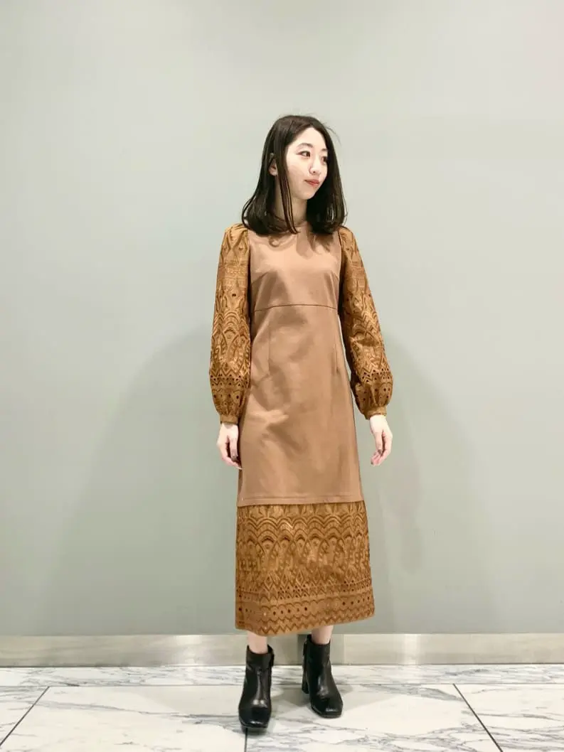 GRACE CONTINENTAL The Banquet eri コーディネート画像