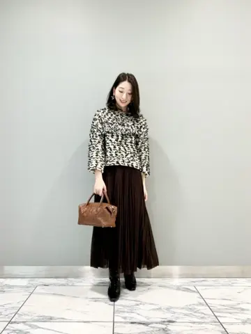 GRACE CONTINENTAL The Banquet eri コーディネート画像