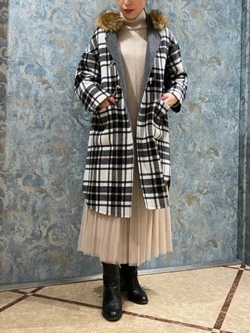 GRACE CONTINENTAL The Banquet 泉　智子 コーディネート画像