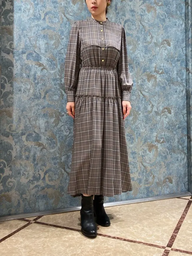 GRACE CONTINENTAL The Banquet 泉　智子 コーディネート画像