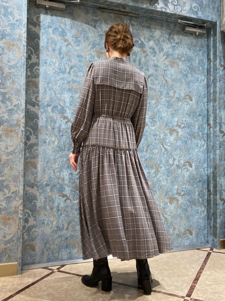 GRACE CONTINENTAL The Banquet 泉　智子 コーディネート画像