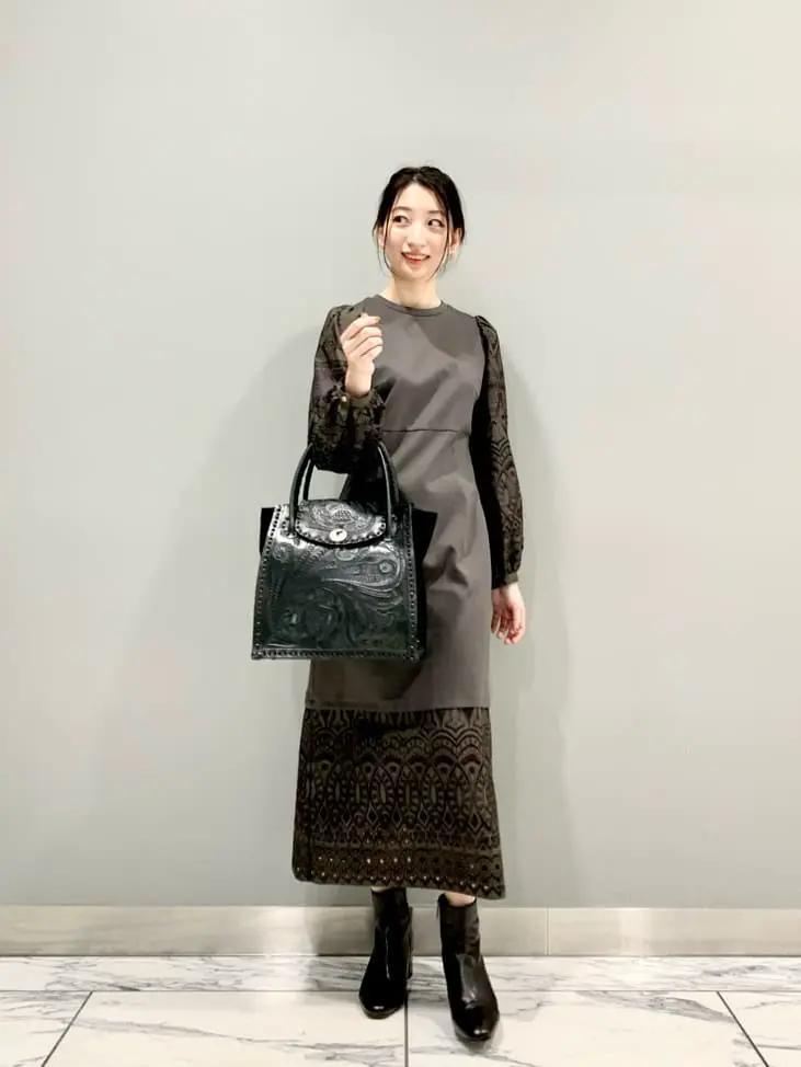 GRACE CONTINENTAL The Banquet eri コーディネート画像