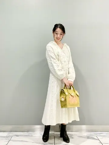 GRACE CONTINENTAL The Banquet eri コーディネート画像