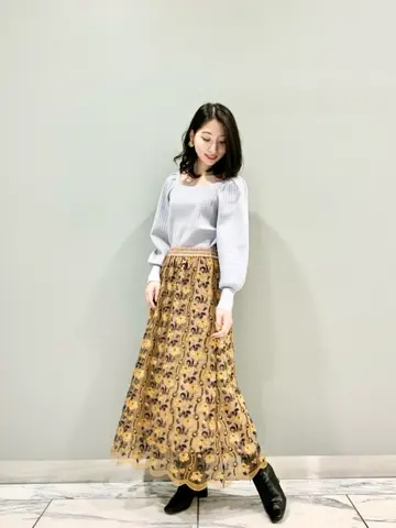 GRACE CONTINENTAL The Banquet eri コーディネート画像