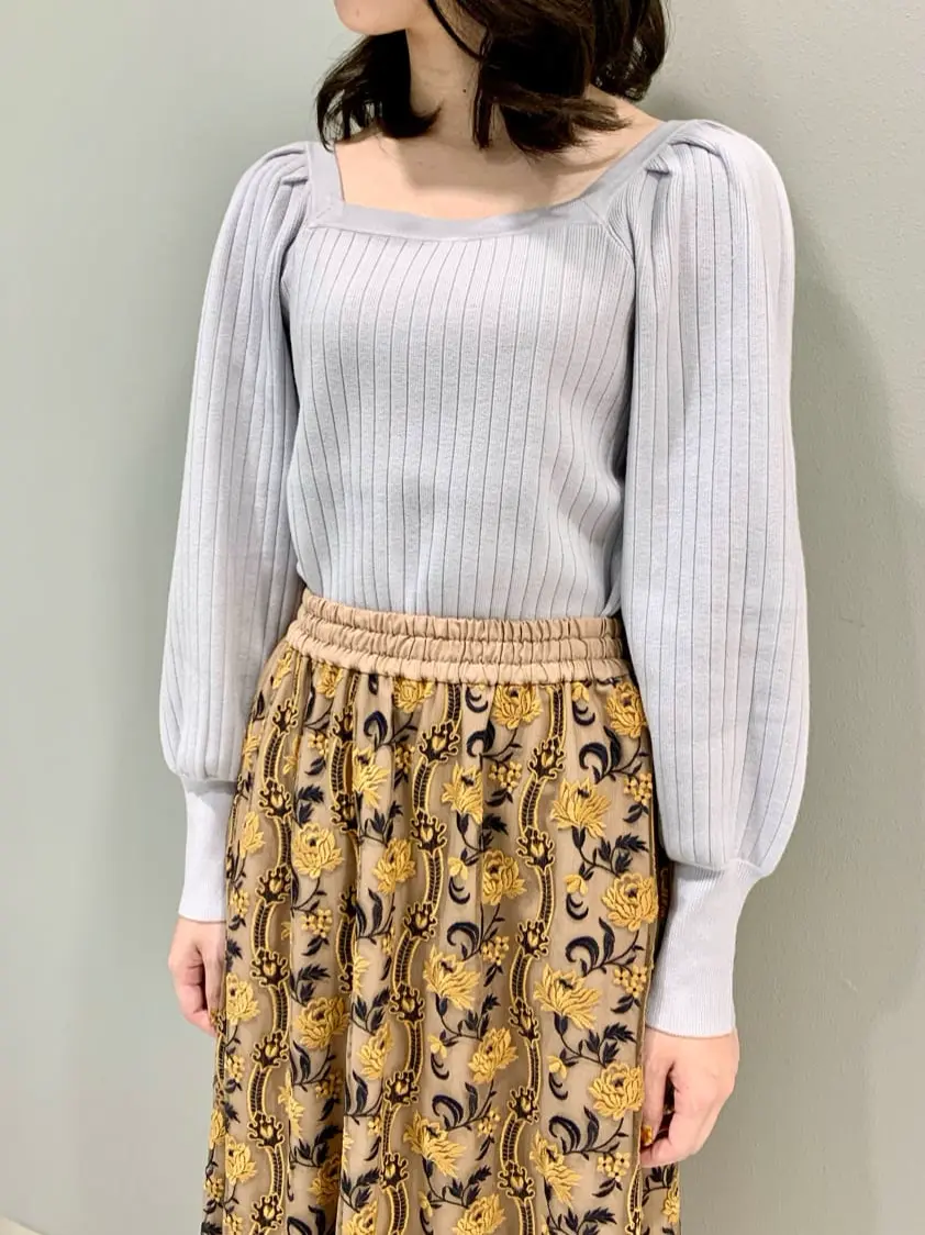 GRACE CONTINENTAL The Banquet eri コーディネート画像