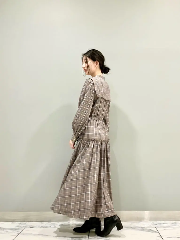 GRACE CONTINENTAL The Banquet eri コーディネート画像