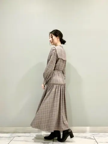 GRACE CONTINENTAL The Banquet eri コーディネート画像