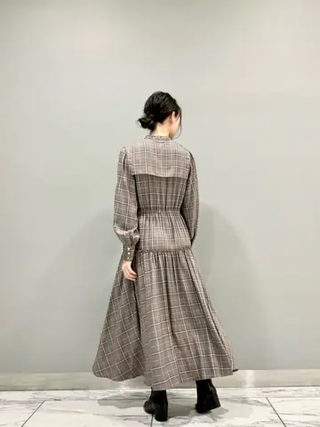 GRACE CONTINENTAL The Banquet eri コーディネート画像