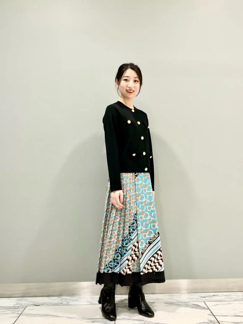 GRACE CONTINENTAL The Banquet eri コーディネート画像