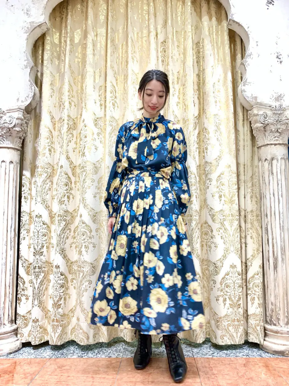 GRACE CONTINENTAL The Banquet eri コーディネート画像