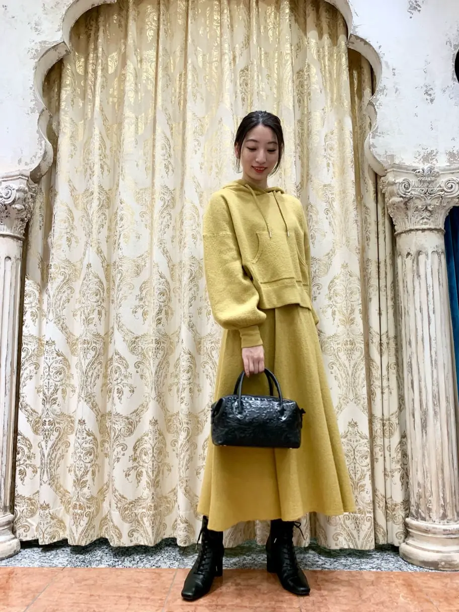 GRACE CONTINENTAL The Banquet eri コーディネート画像