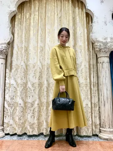 GRACE CONTINENTAL The Banquet eri コーディネート画像