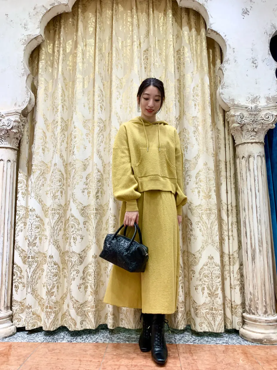 GRACE CONTINENTAL The Banquet eri コーディネート画像