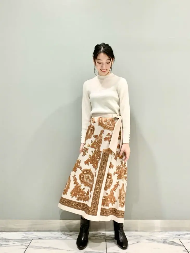 GRACE CONTINENTAL The Banquet eri コーディネート画像