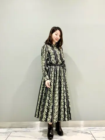 GRACE CONTINENTAL The Banquet eri コーディネート画像