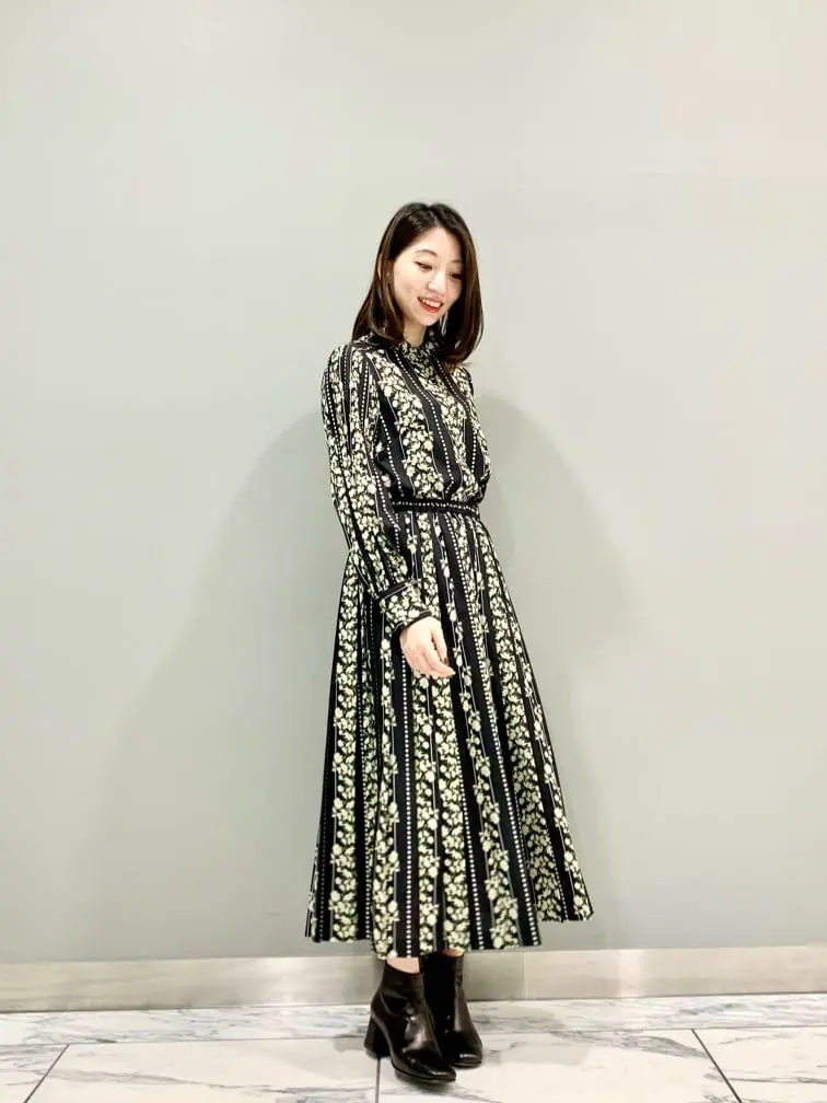 GRACE CONTINENTAL The Banquet eri コーディネート画像