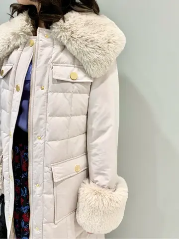 GRACE CONTINENTAL The Banquet eri コーディネート画像