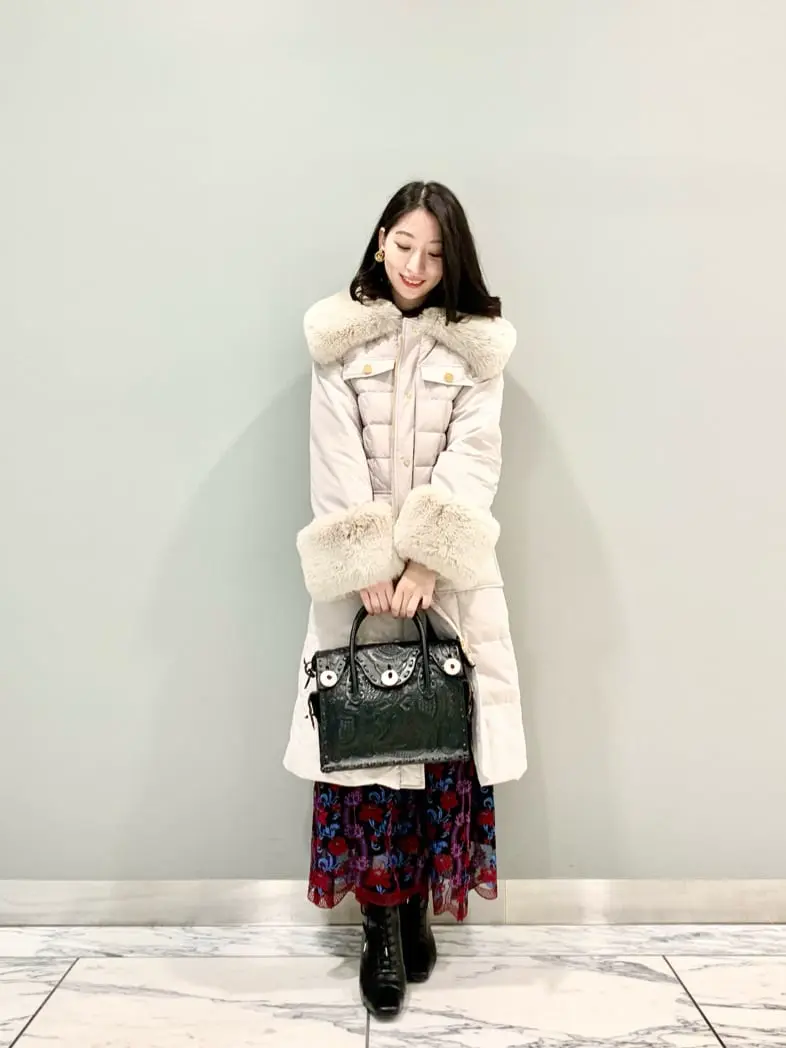 GRACE CONTINENTAL The Banquet eri コーディネート画像